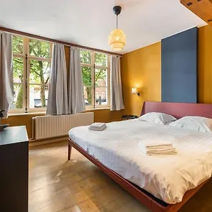 Lake Suites *** Brujas